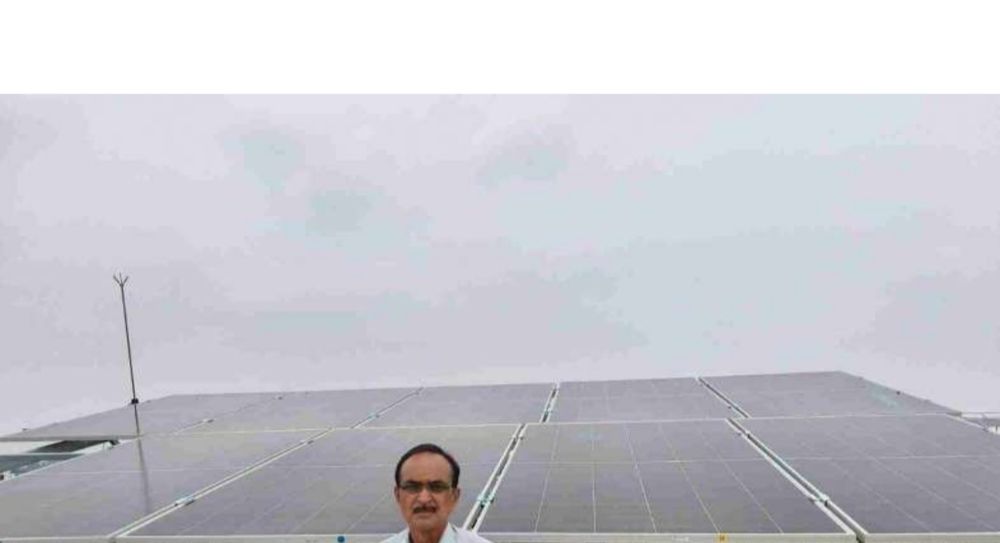 Elevated rooftop solar panel installation on a residential building in Charbagh, Lucknow, Uttar Pradesh
